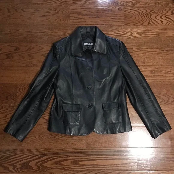 Vintage Black Leather Blazer - Picture 4 of 6